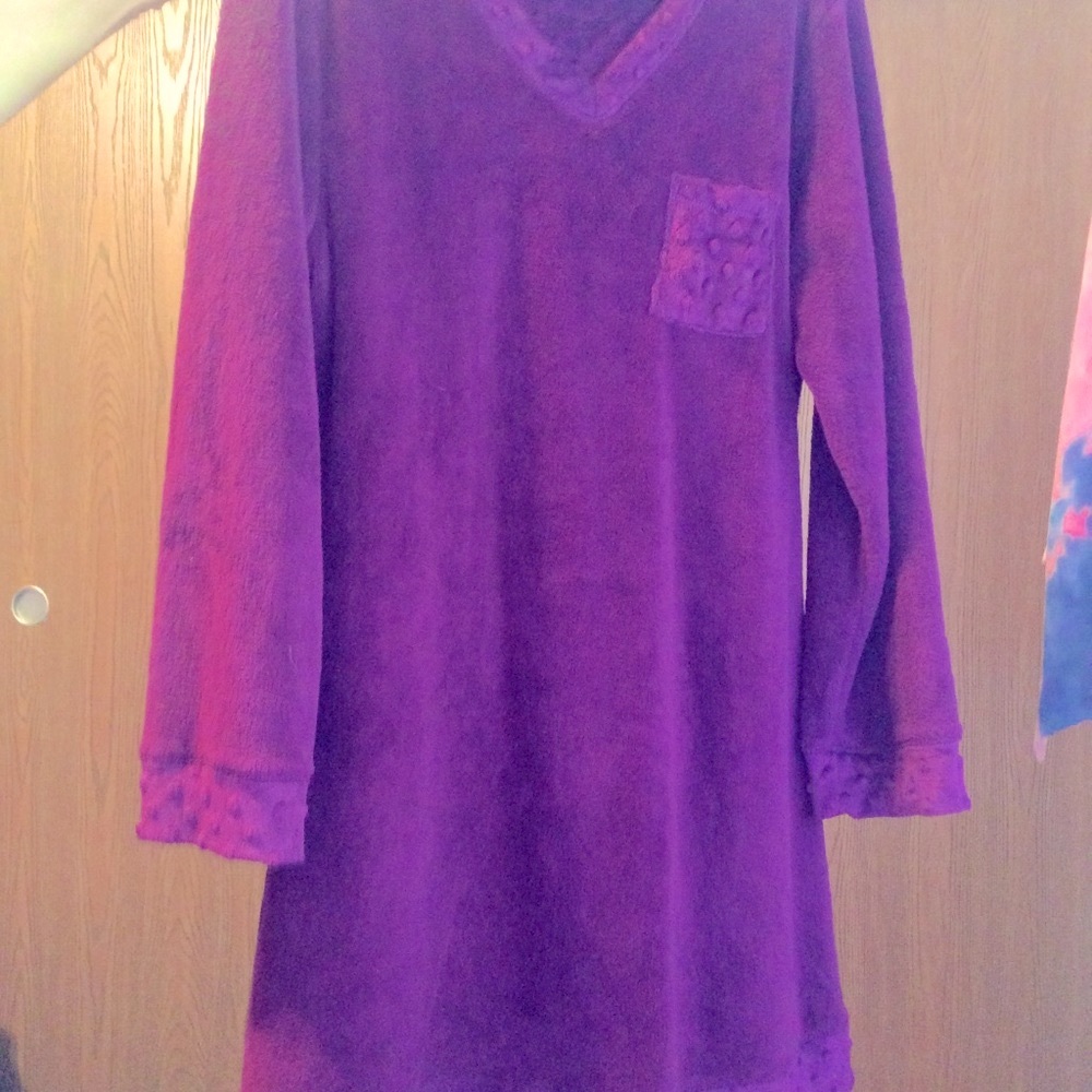 Plush fleece street dress warm lounger soft Sleep gown versatile NWOT vtg